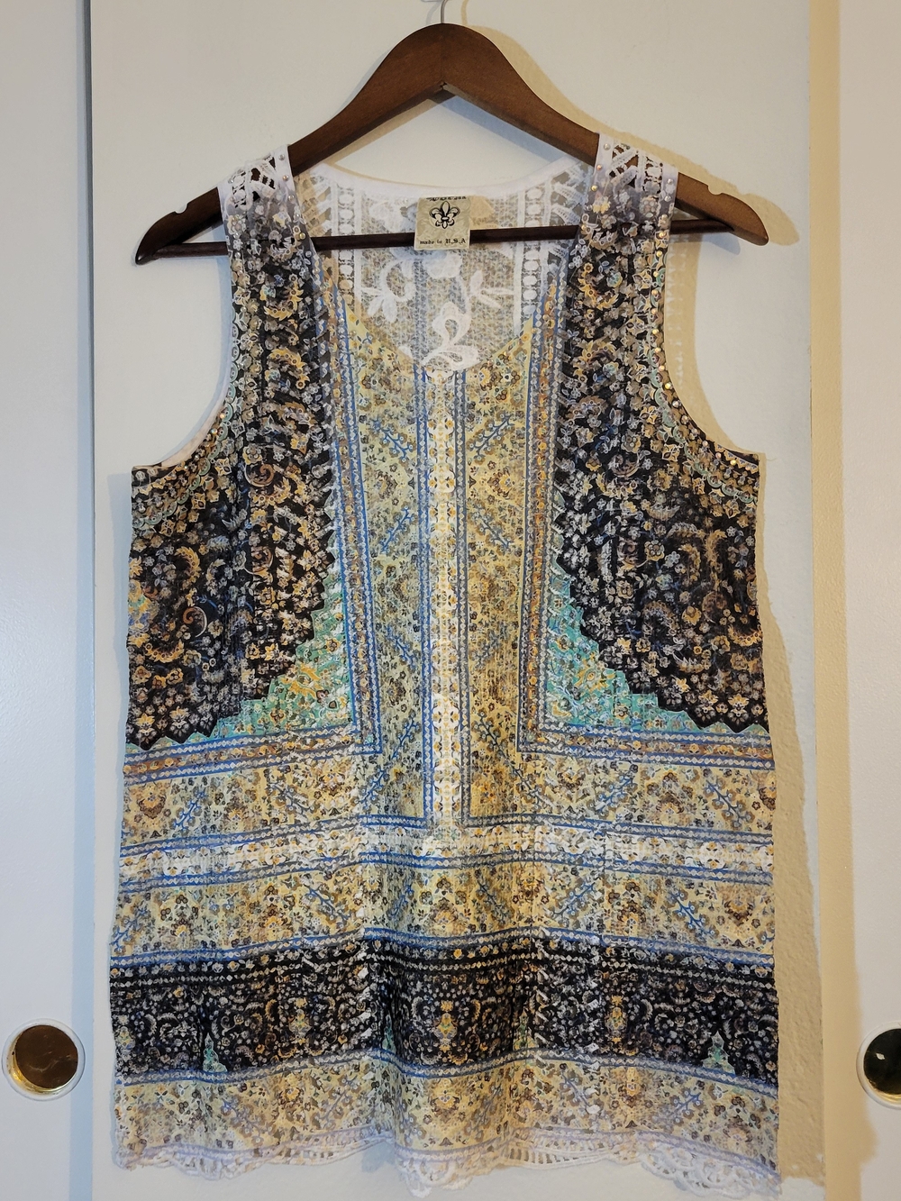 Vocal Yellow Blue Paisley Lace-Trim Sleeveless Camisole
